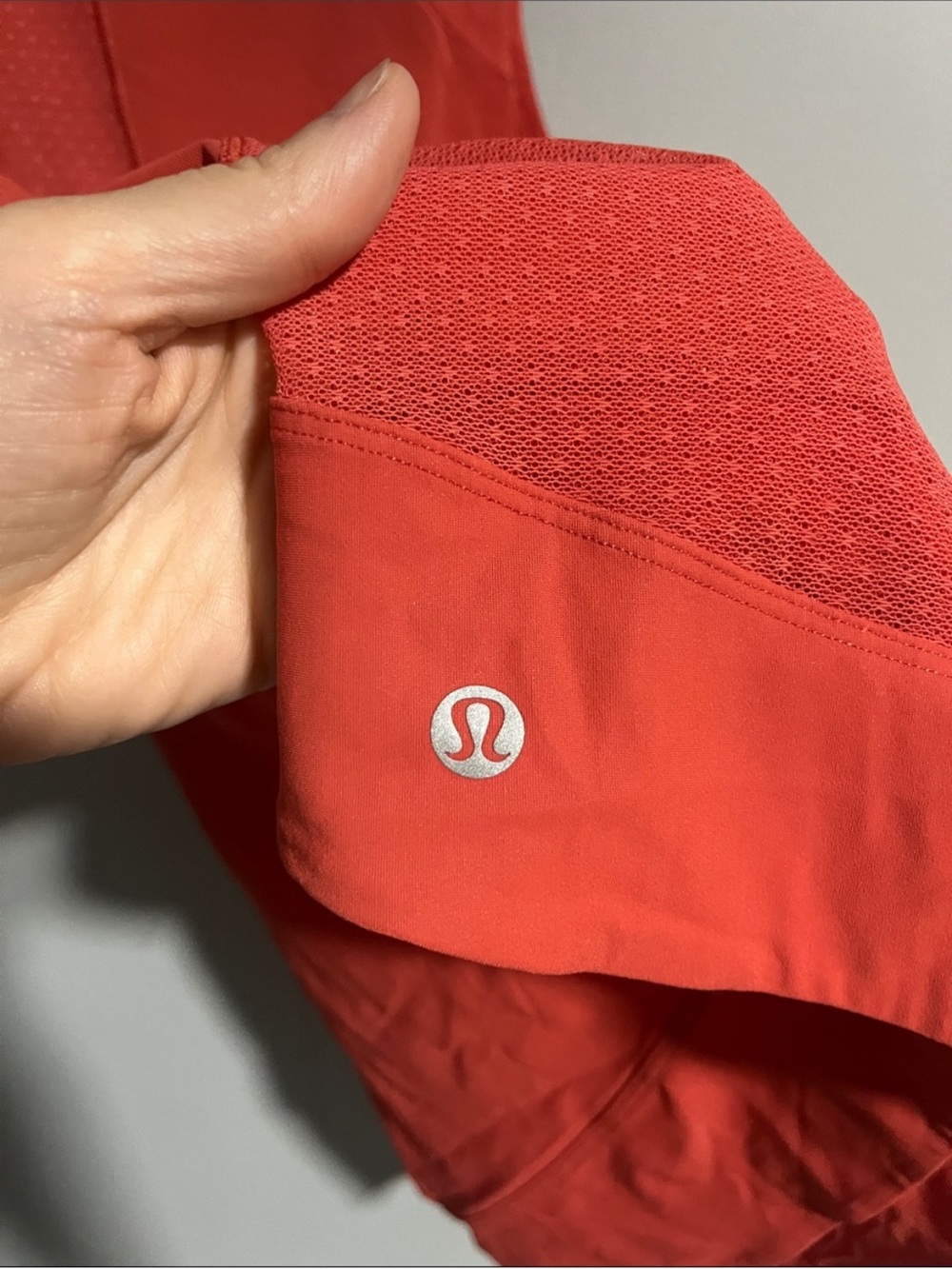 Lululemon Path To Enlightenment Tank - Picture 6 of 6